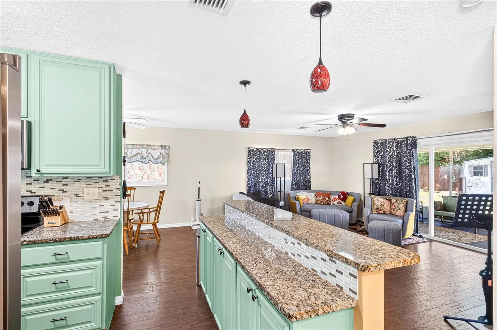 2021 Oliver Place Winter Haven FL 33881
