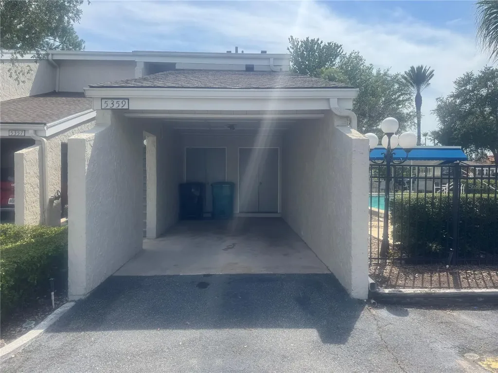 5359 Vineland Road Orlando FL 32811