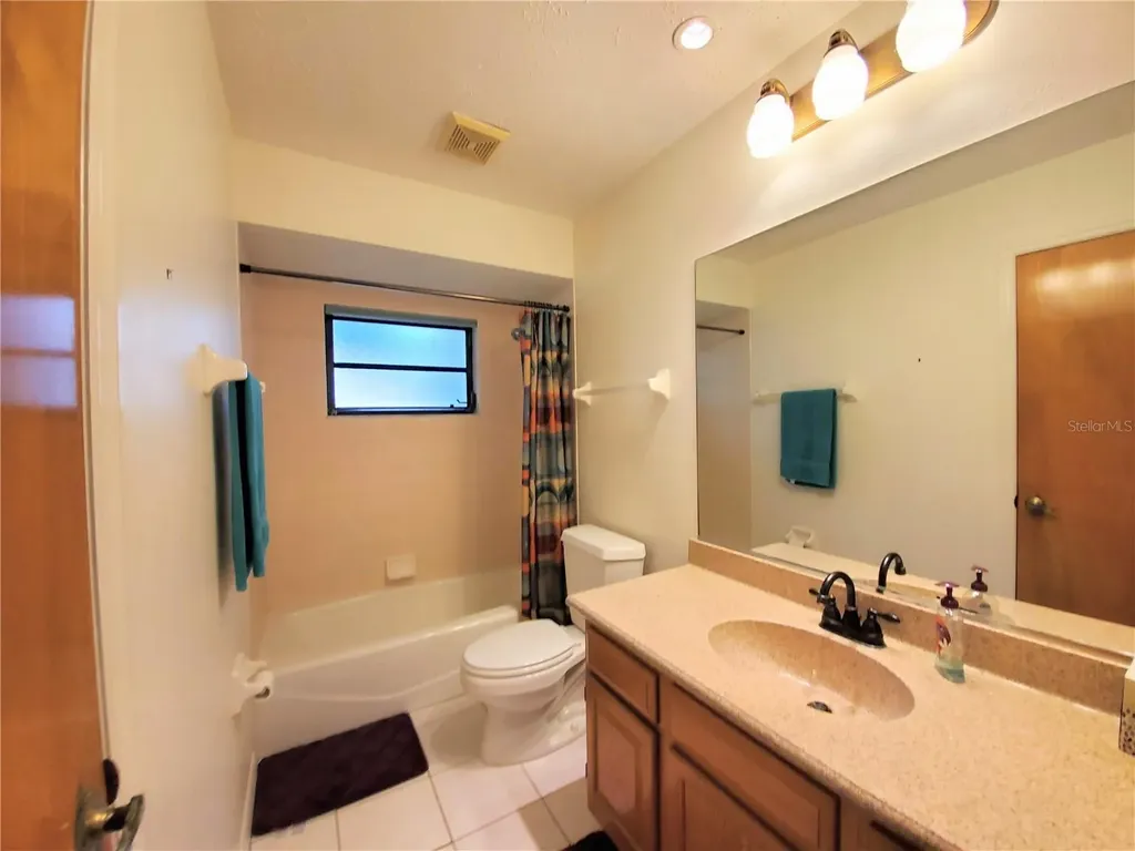 88 Temple Road Venice FL 34293