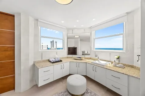 10 Rosa Isla Verde Carolina PR 00979