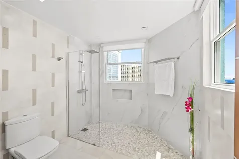 10 Rosa Isla Verde Carolina PR 00979