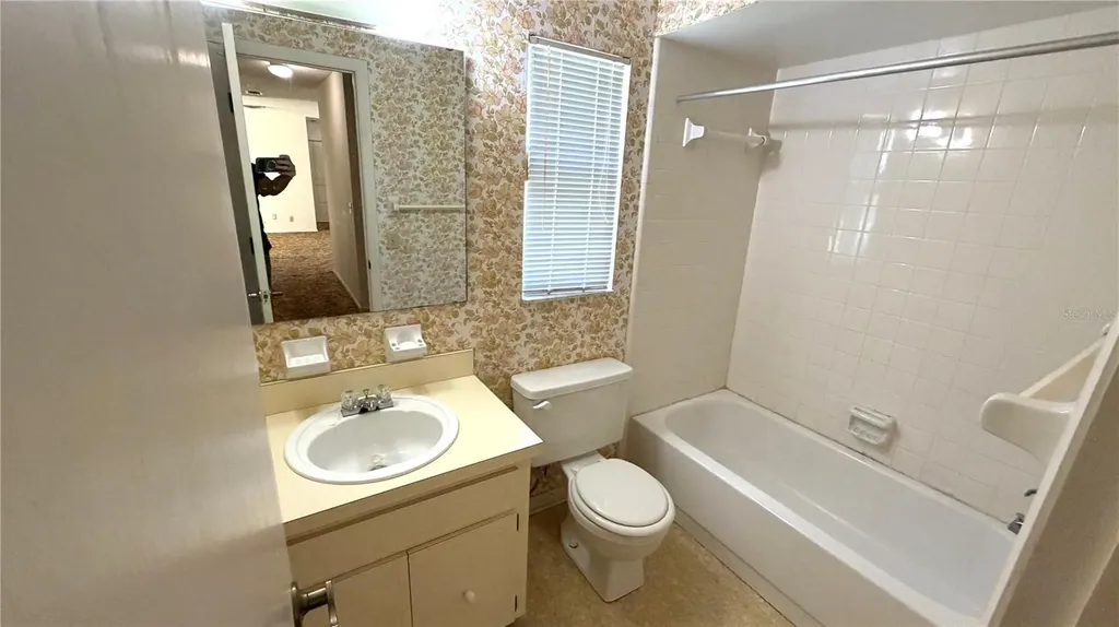 2016 Woodbridge Lane Lakeland FL 33813