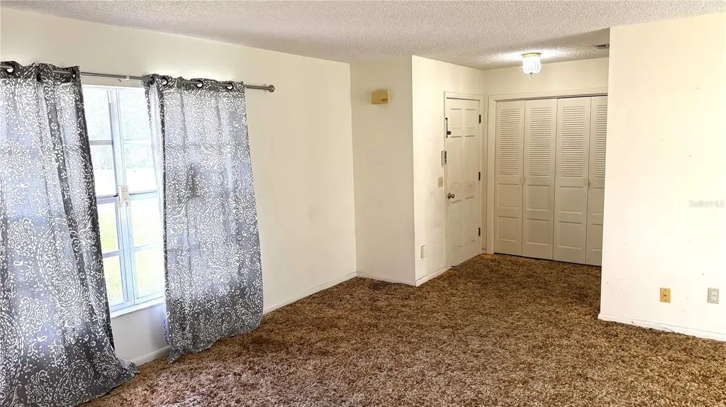 2016 Woodbridge Lane Lakeland FL 33813