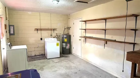 2016 Woodbridge Lane Lakeland FL 33813