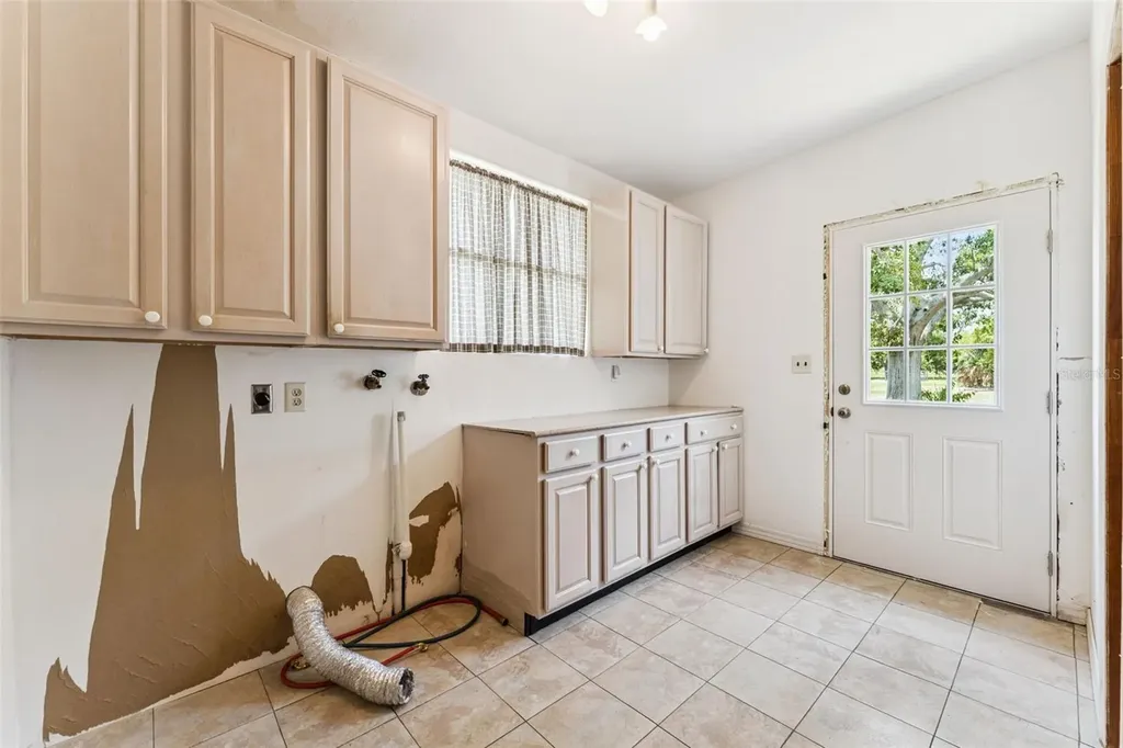 12017 C W Harrell Road Clermont FL 34711