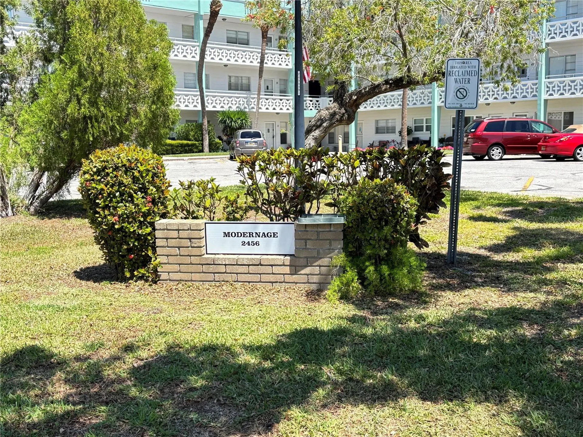 2456 Ecuadorian Way Clearwater FL 33763