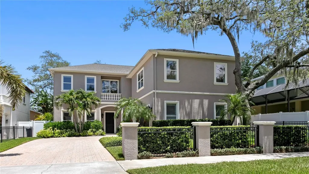 404 S Clark Avenue Tampa FL 33609