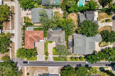 404 S Clark Avenue Tampa FL 33609