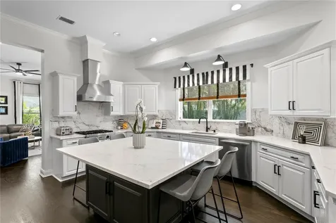 404 S Clark Avenue Tampa FL 33609