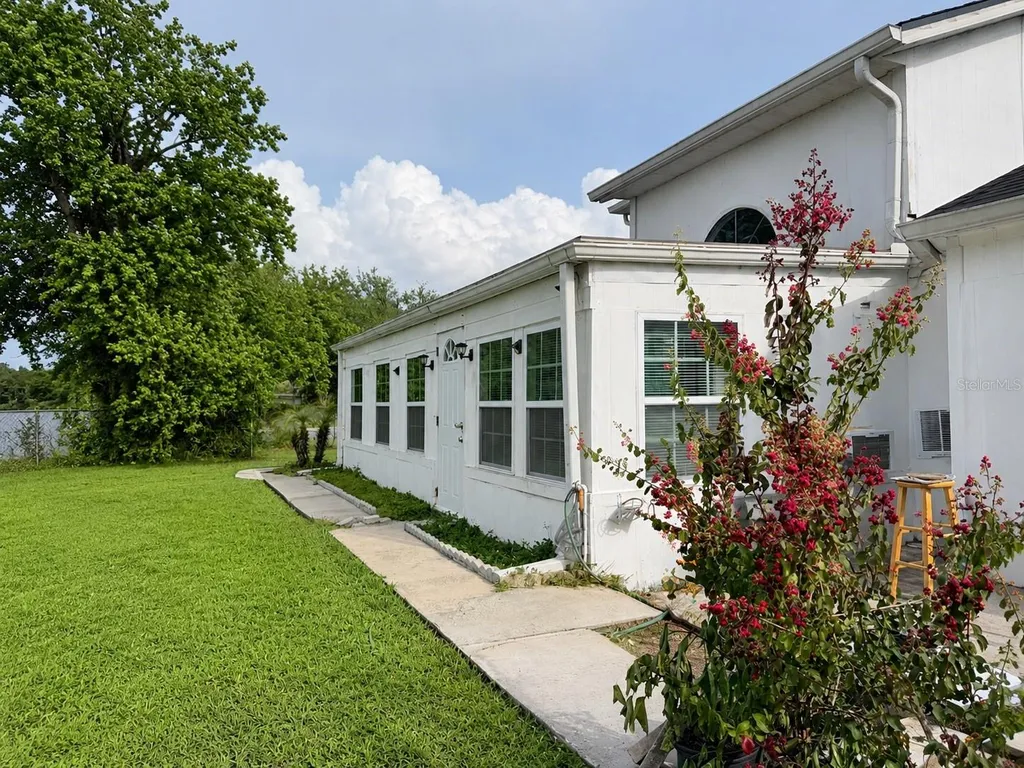499 Chicago Woods Circle Orlando FL 32824