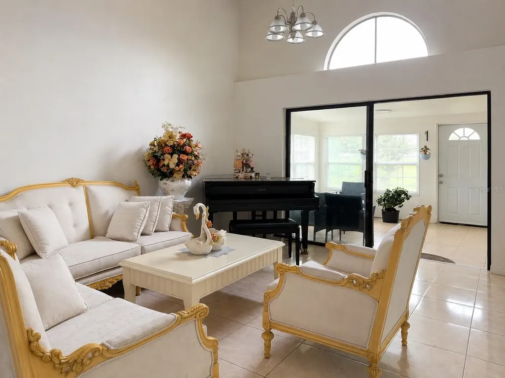 499 Chicago Woods Circle Orlando FL 32824
