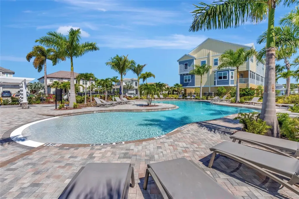 4063 Rocky Shores Drive Tampa FL 33634
