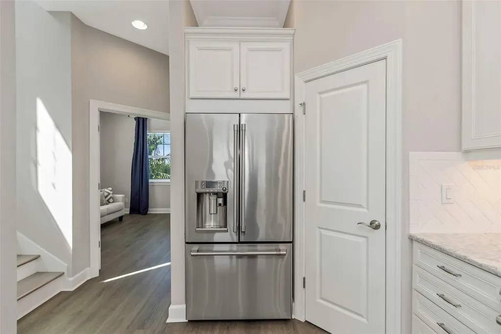 4063 Rocky Shores Drive Tampa FL 33634