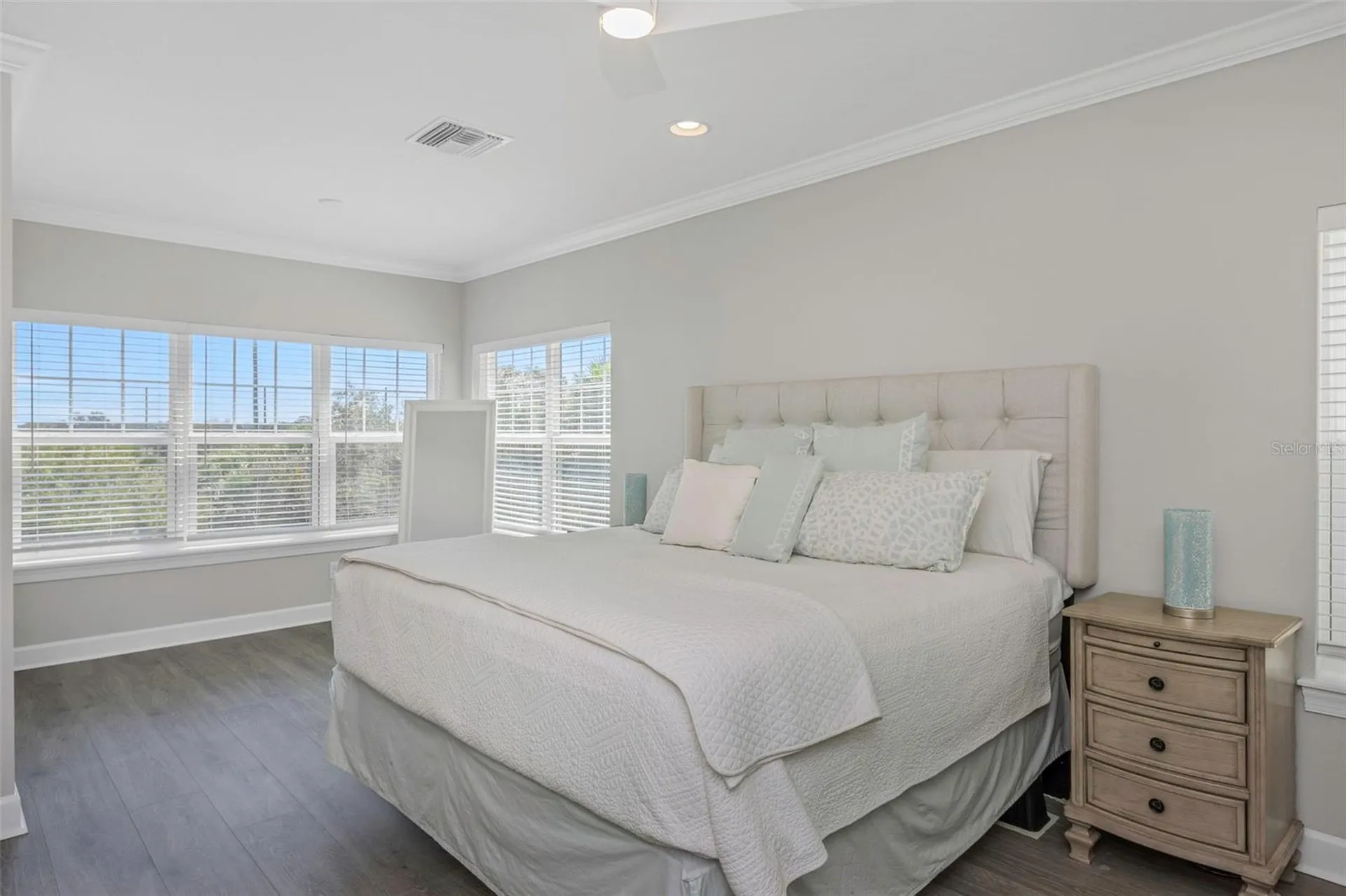 4063 Rocky Shores Drive Tampa FL 33634