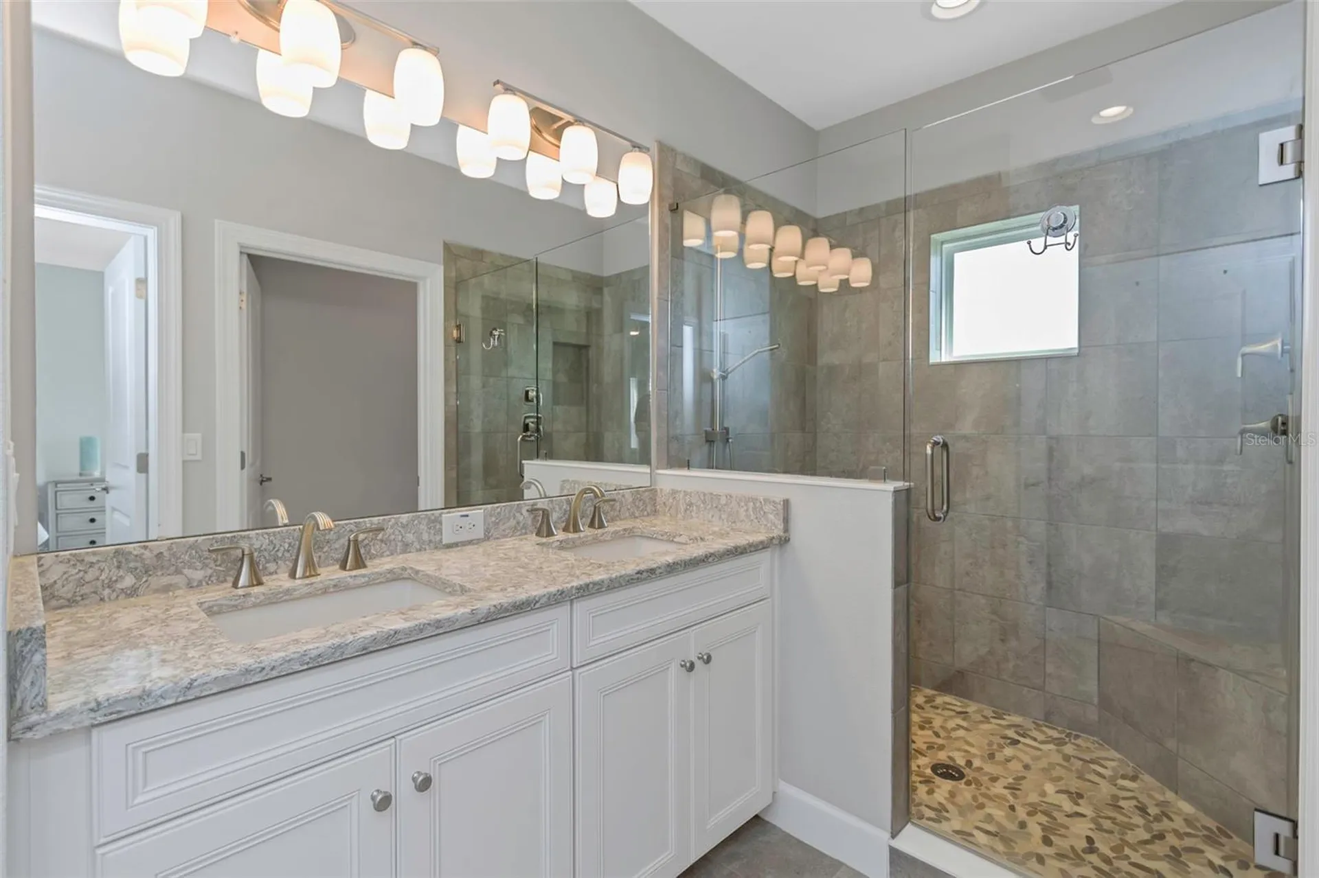 4063 Rocky Shores Drive Tampa FL 33634