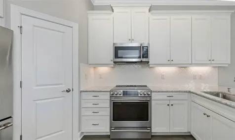 4063 Rocky Shores Drive Tampa FL 33634