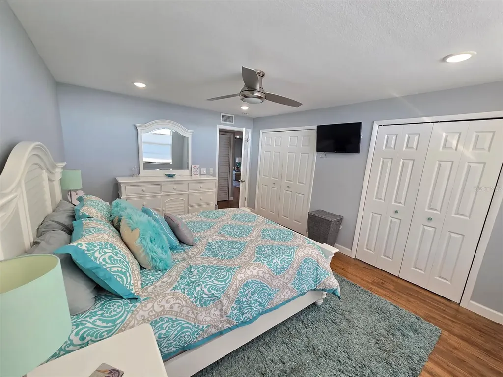 7600 Sun Island Drive S South Pasadena FL 33707