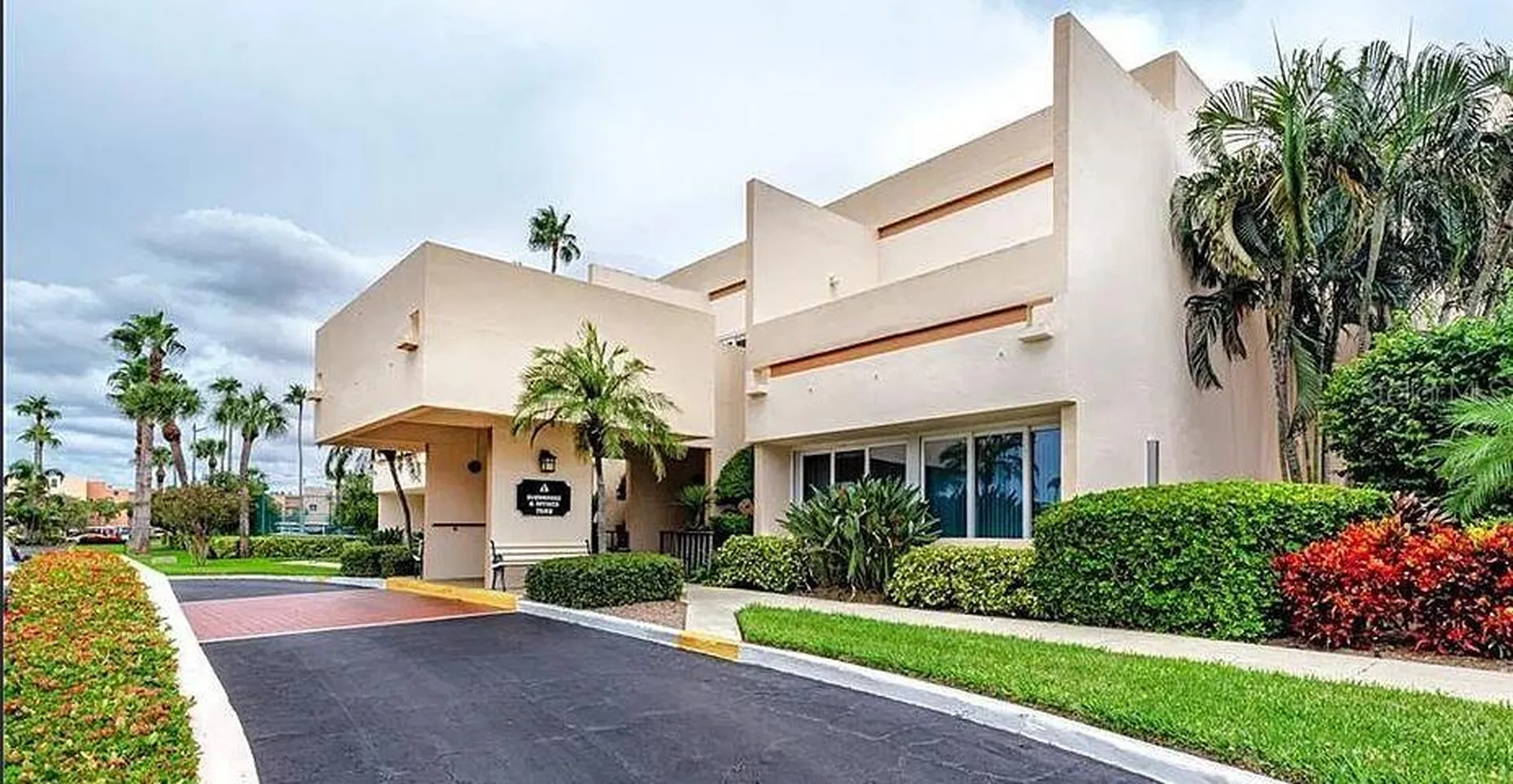 7600 Sun Island Drive S South Pasadena FL 33707