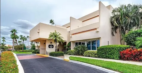 7600 Sun Island Drive S South Pasadena FL 33707