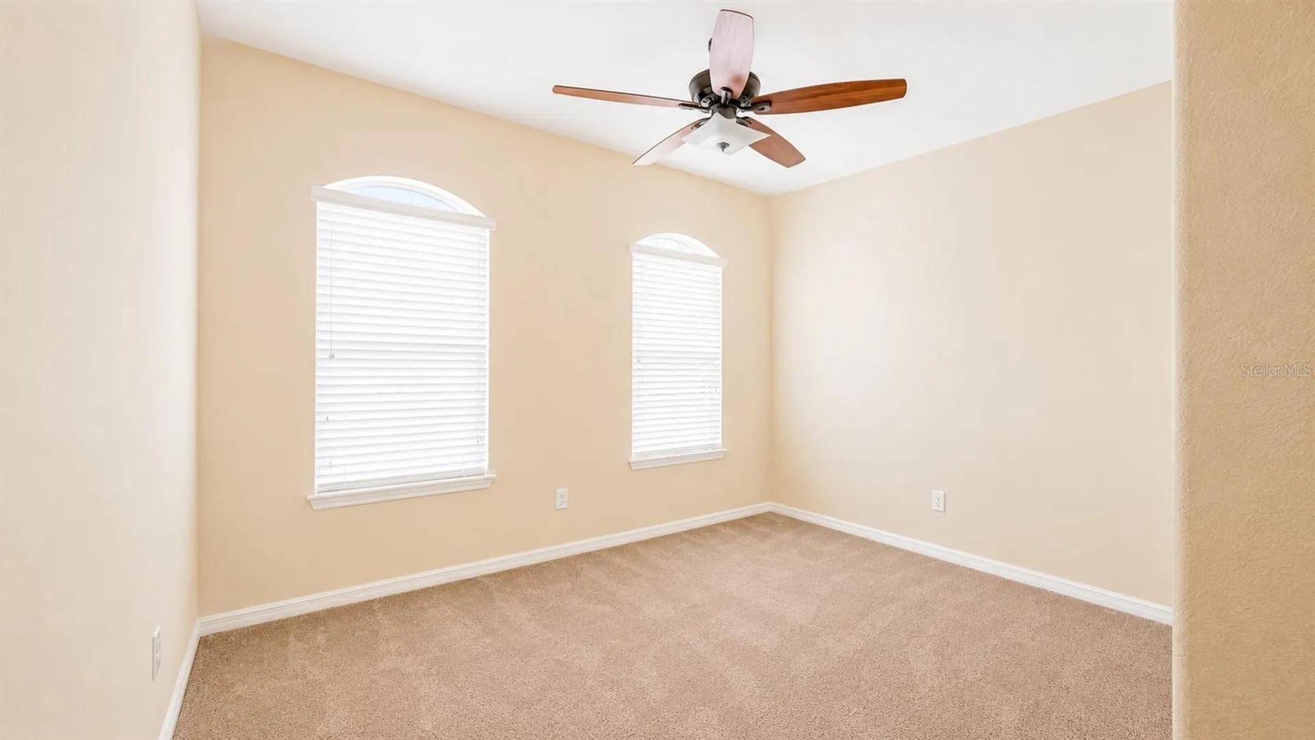 9551 Silver Buttonwood Street Orlando FL 32832