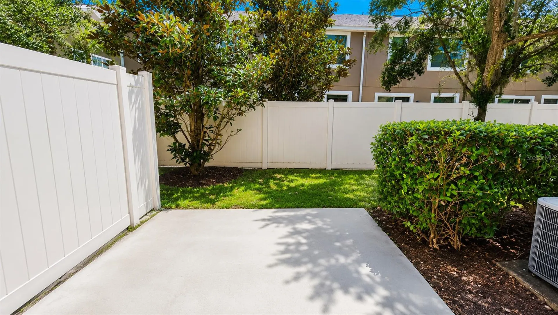 9551 Silver Buttonwood Street Orlando FL 32832