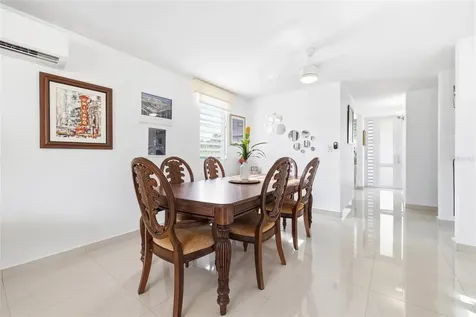 610 Calle Vistamar Rio Grande PR 00745