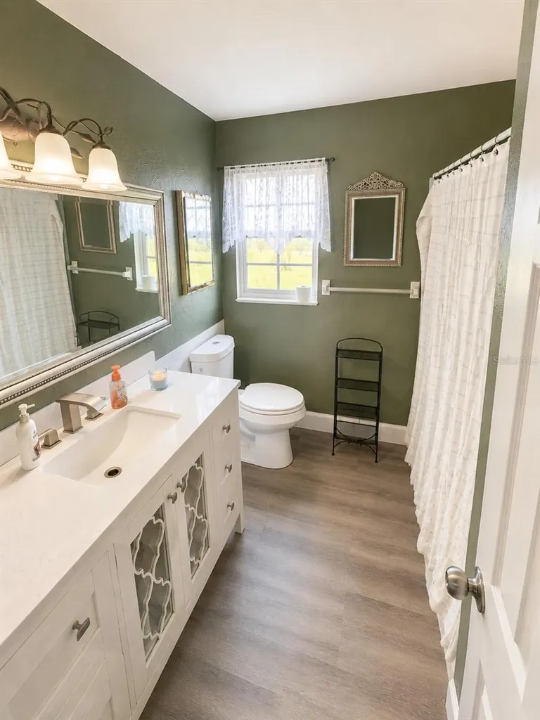 94 Glass Court Port Orange FL 32129