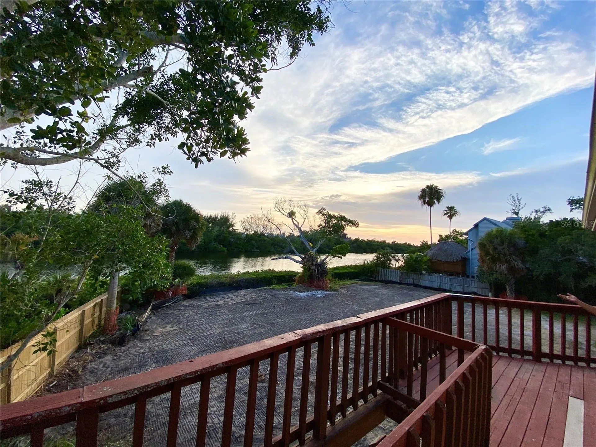7820 Midnight Pass Sarasota FL 34242