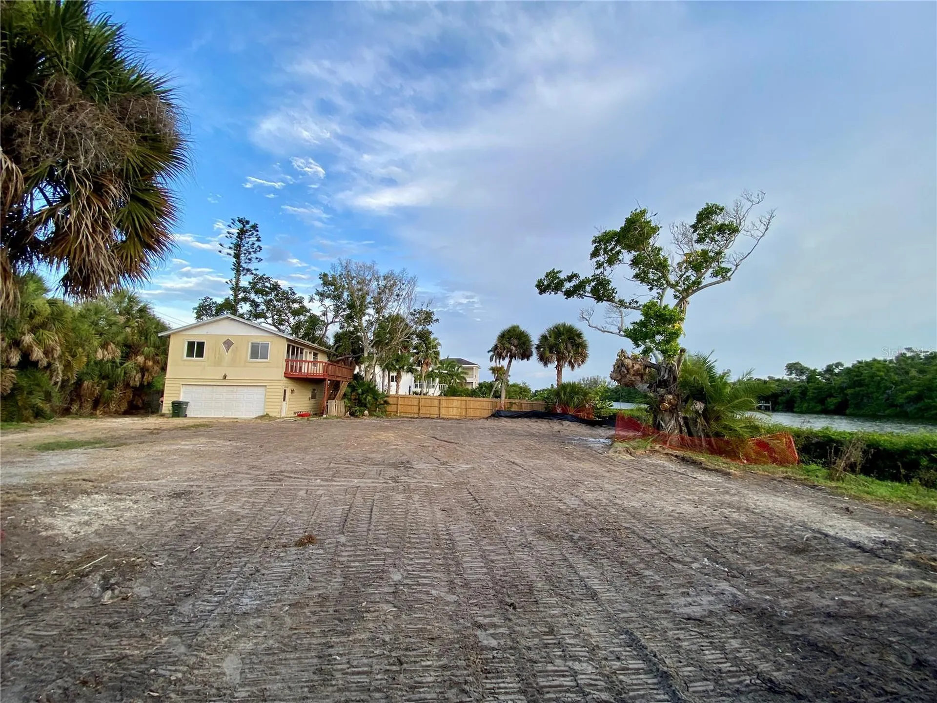 7820 Midnight Pass Sarasota FL 34242