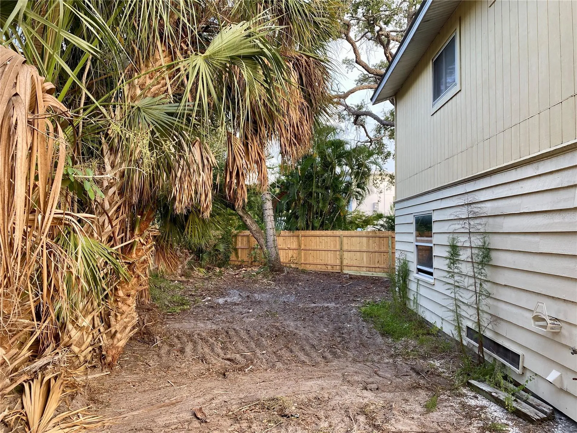 7820 Midnight Pass Sarasota FL 34242