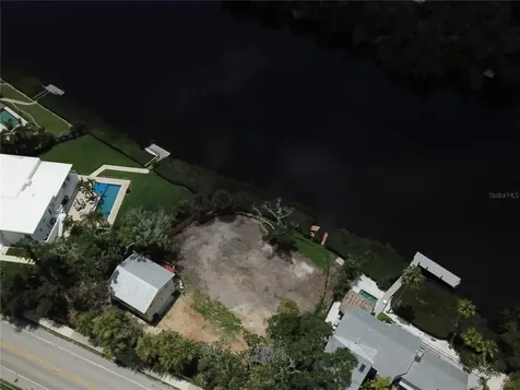 7820 Midnight Pass Sarasota FL 34242