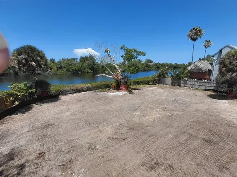 7820 Midnight Pass Sarasota FL 34242