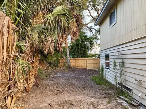 7820 Midnight Pass Sarasota FL 34242