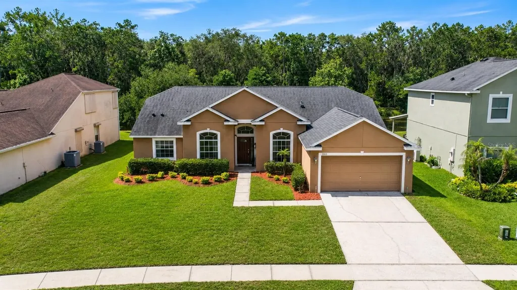 5703 Autumn Chase Circle Sanford FL 32773