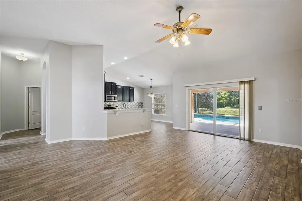 5703 Autumn Chase Circle Sanford FL 32773