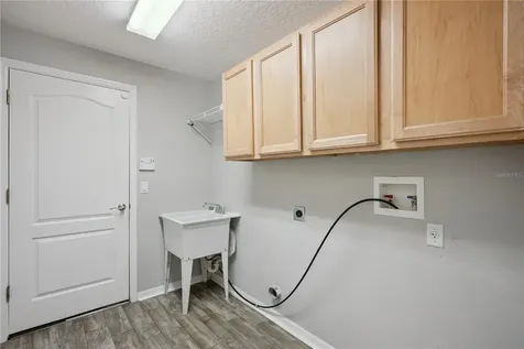 5703 Autumn Chase Circle Sanford FL 32773