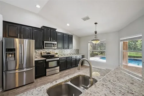 5703 Autumn Chase Circle Sanford FL 32773