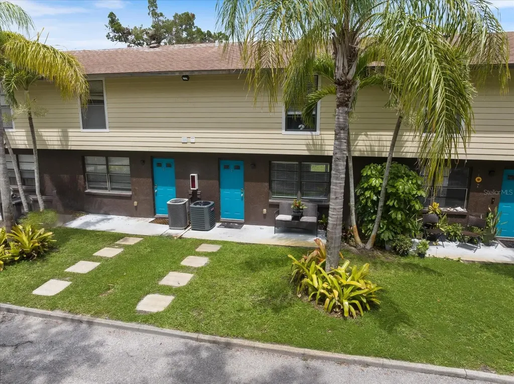 960 Highland Street Sarasota FL 34234