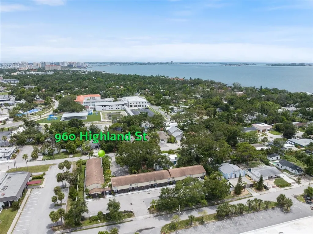 960 Highland Street Sarasota FL 34234