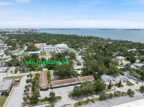 960 Highland Street Sarasota FL 34234