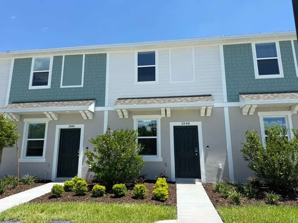 2848 Skyline Loop Kissimmee FL 34758