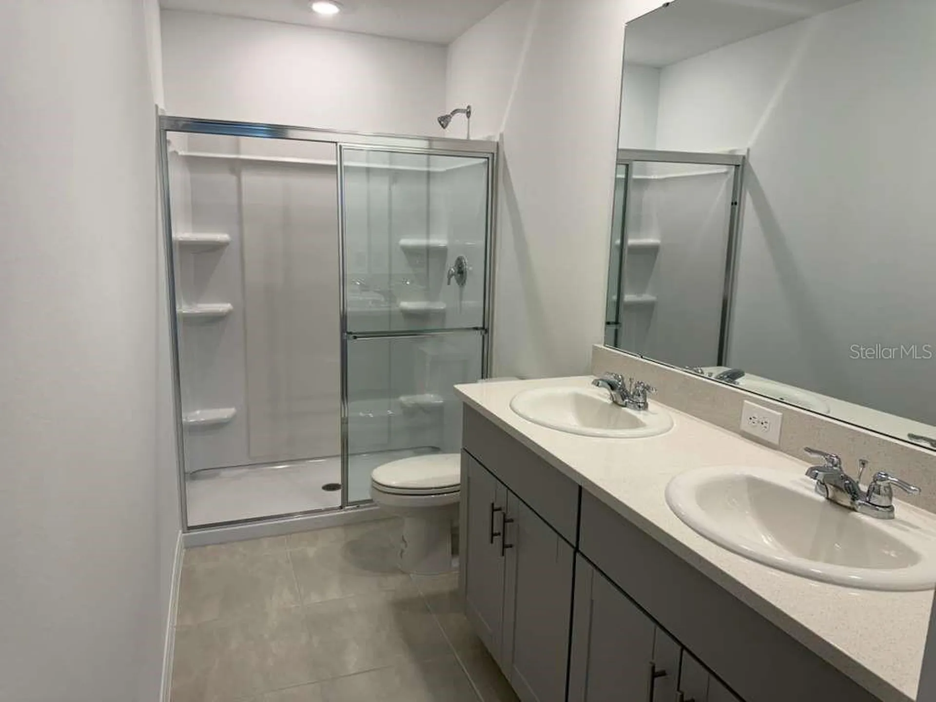 2848 Skyline Loop Kissimmee FL 34758