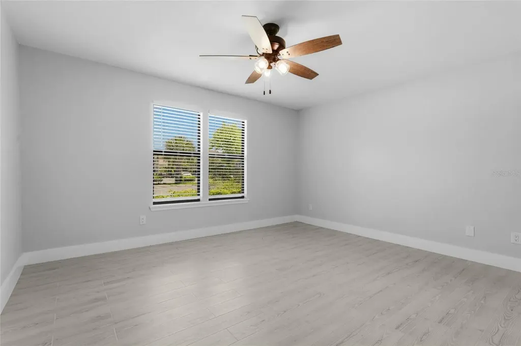 4057 Crockers Lake Boulevard Sarasota FL 34238