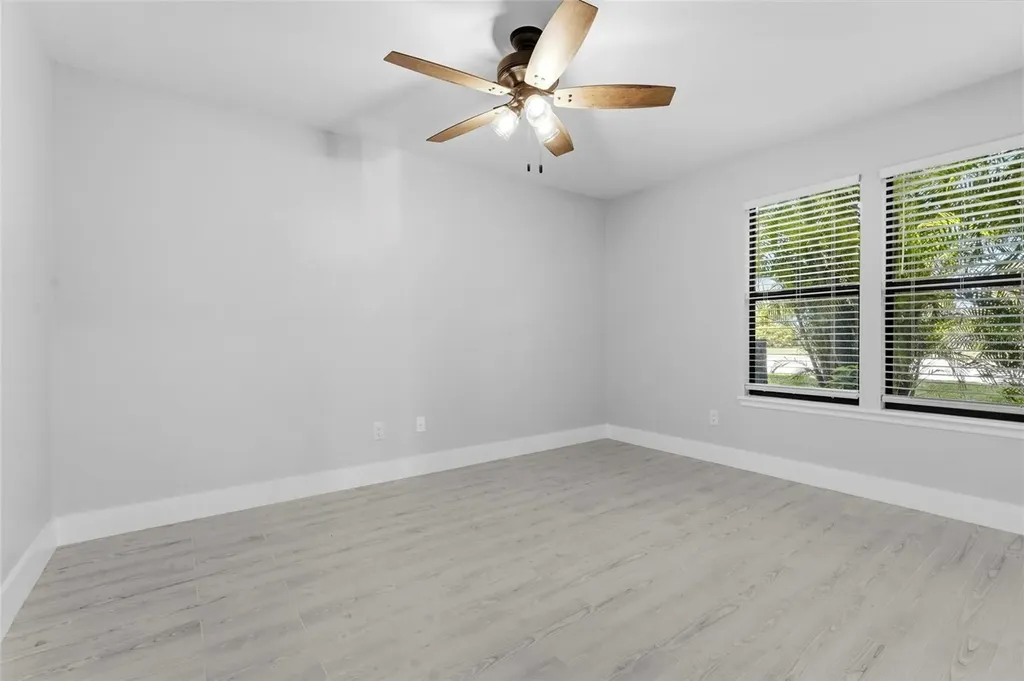 4057 Crockers Lake Boulevard Sarasota FL 34238