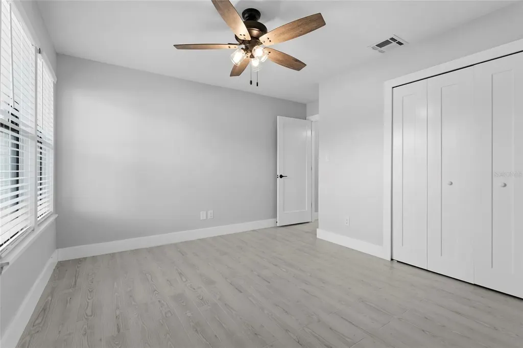 4057 Crockers Lake Boulevard Sarasota FL 34238