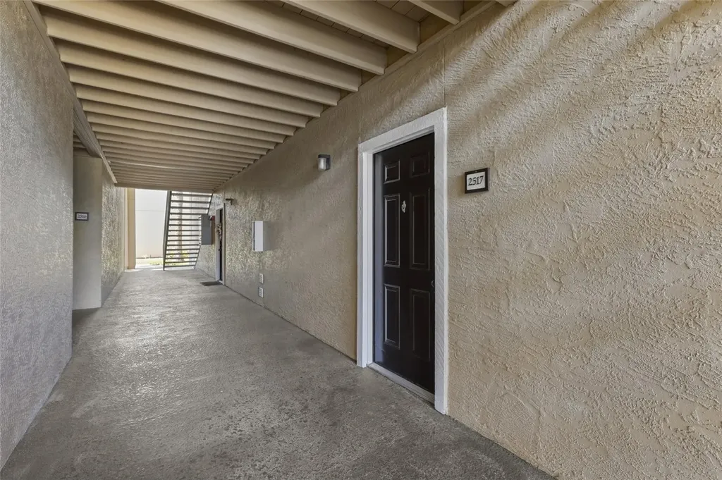 4057 Crockers Lake Boulevard Sarasota FL 34238