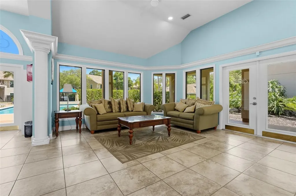 4057 Crockers Lake Boulevard Sarasota FL 34238