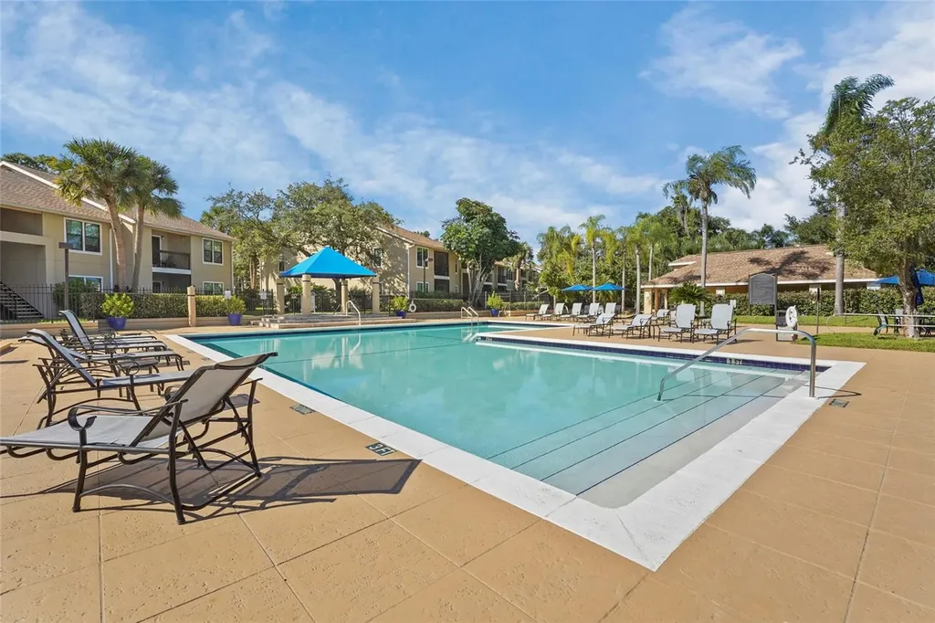 4057 Crockers Lake Boulevard Sarasota FL 34238