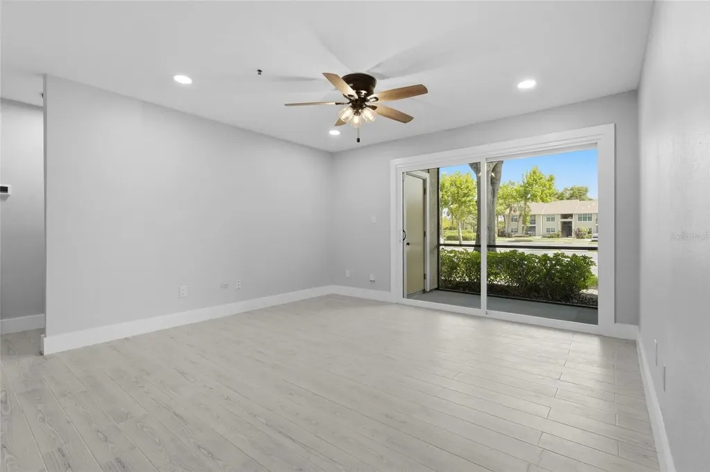 4057 Crockers Lake Boulevard Sarasota FL 34238