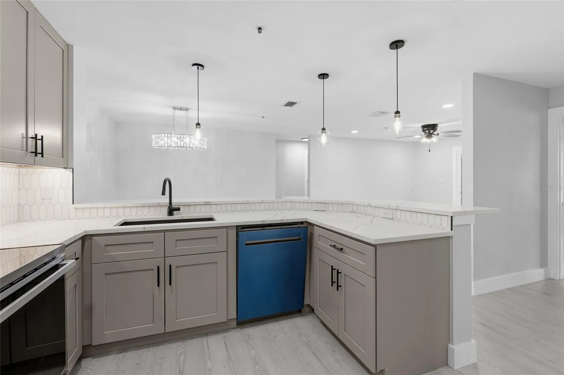 4057 Crockers Lake Boulevard Sarasota FL 34238